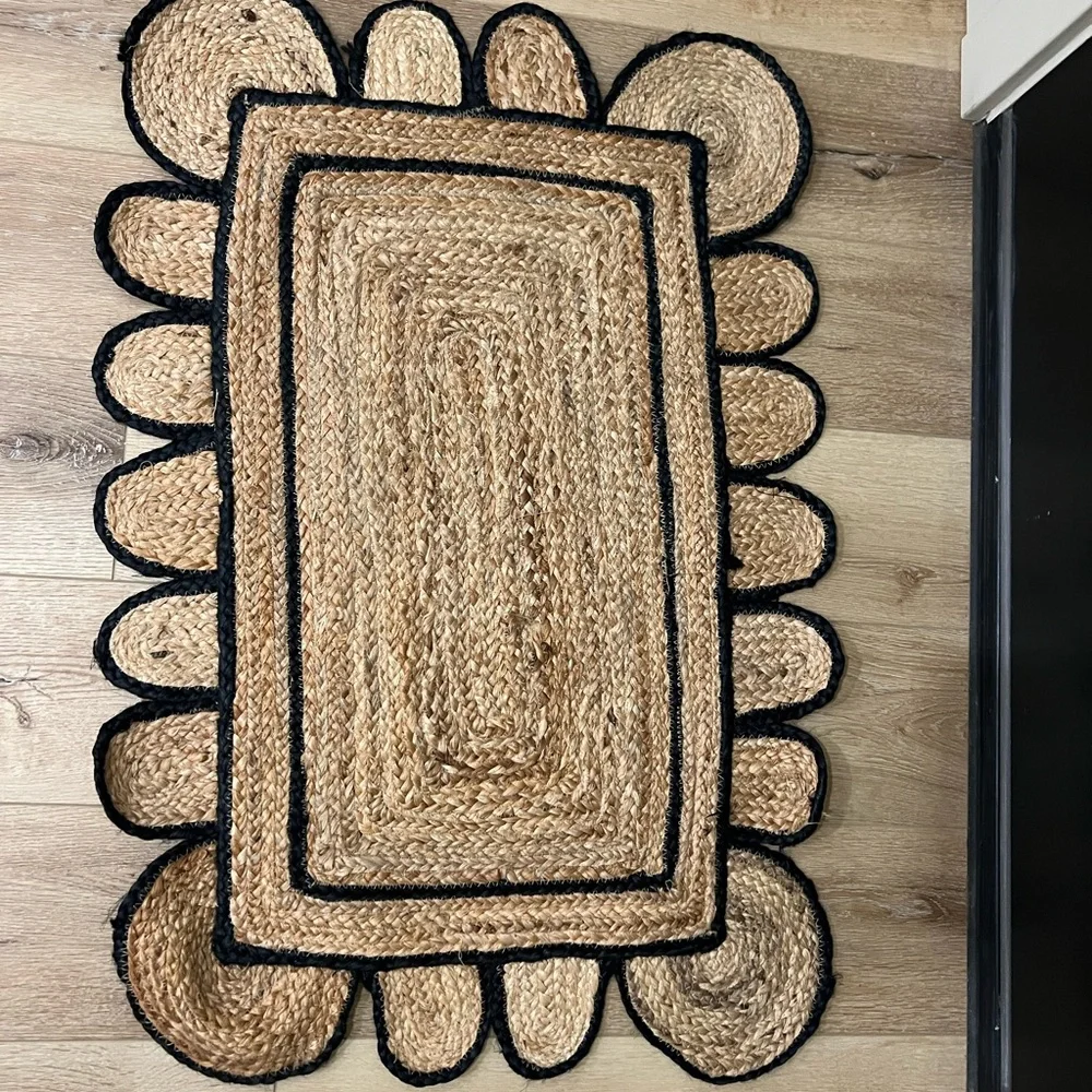 Woven Jute Rug with Black Trim